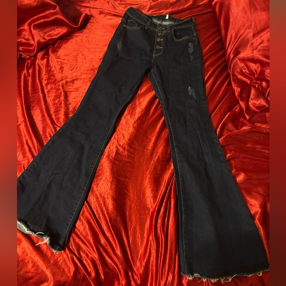 Women's Flared Jeans